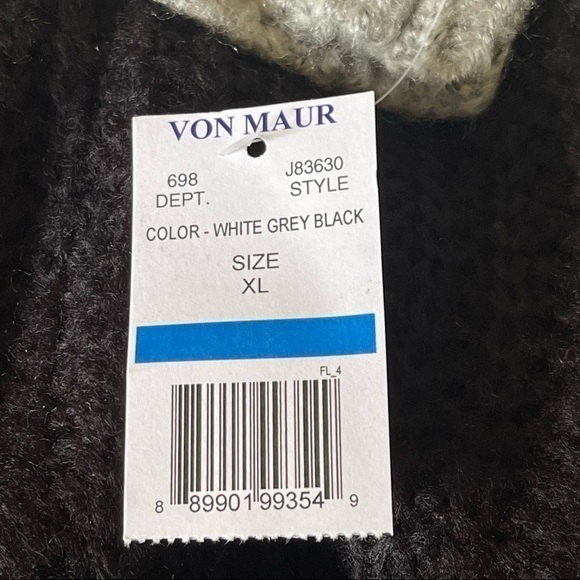 It’s our Time color blocked 80’s inspired sweater size XL NWT gray black - Picture 4 of 11